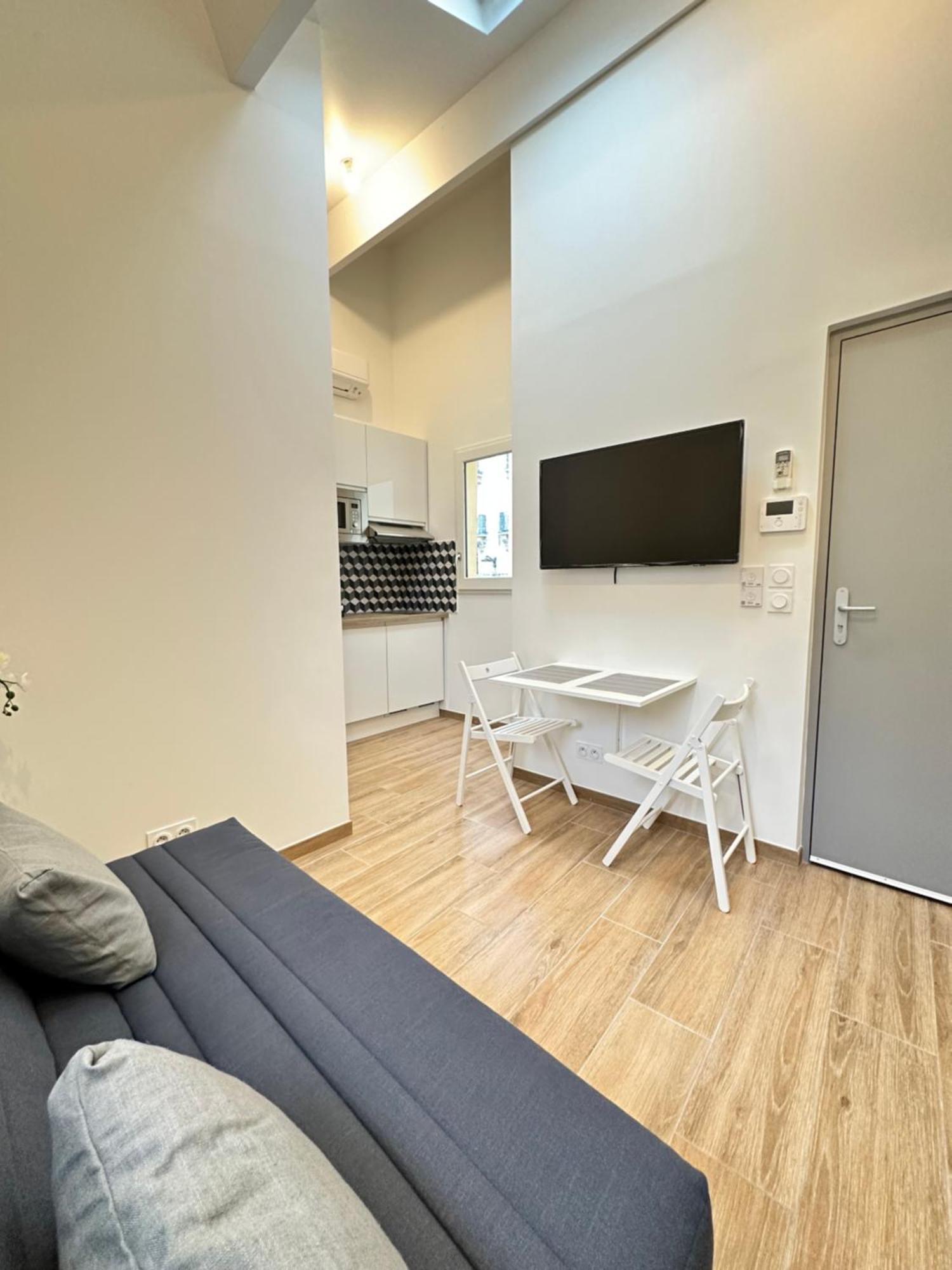 By Eiffel Tower And Roland Garros Apartment *